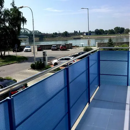 Apartamento D1 Komárno